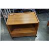 Image 2 : ROLLING MAPLE STAND