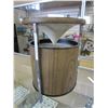 Image 1 : MCM SMALL SIDE TABLE SPEAKER