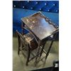 Image 1 : ANTIQUE CHILDS DESK AND CHAIR