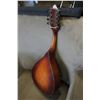Image 2 : MANDOLIN,  HAS CRACK IN WOOD