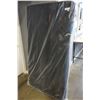 Image 1 : NEW 5" TWIN COVERED FOAM MATTRESS - RETAIL $229