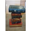 Image 2 : DECORATIVE STACK OF BOOKS END TABLE W/ 1 DRAWER