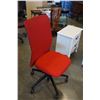 Image 1 : RED UPHOLSTERED OFFICE CHAIR
