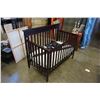Image 2 : GRACO MASON CONVERTIBLE CHILDS BED AND BABY CARRIER