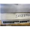 Image 2 : 4 BOXES OF SPORTS CARDS