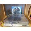 Image 1 : TECHNICS TURNTABLE SL-D303