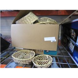 LOT OF WICKER BASKETS
