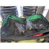 Image 1 : 2 PC LUGGAGE & SOREL WINTER BOOTS
