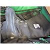 Image 2 : 2 PC LUGGAGE & SOREL WINTER BOOTS