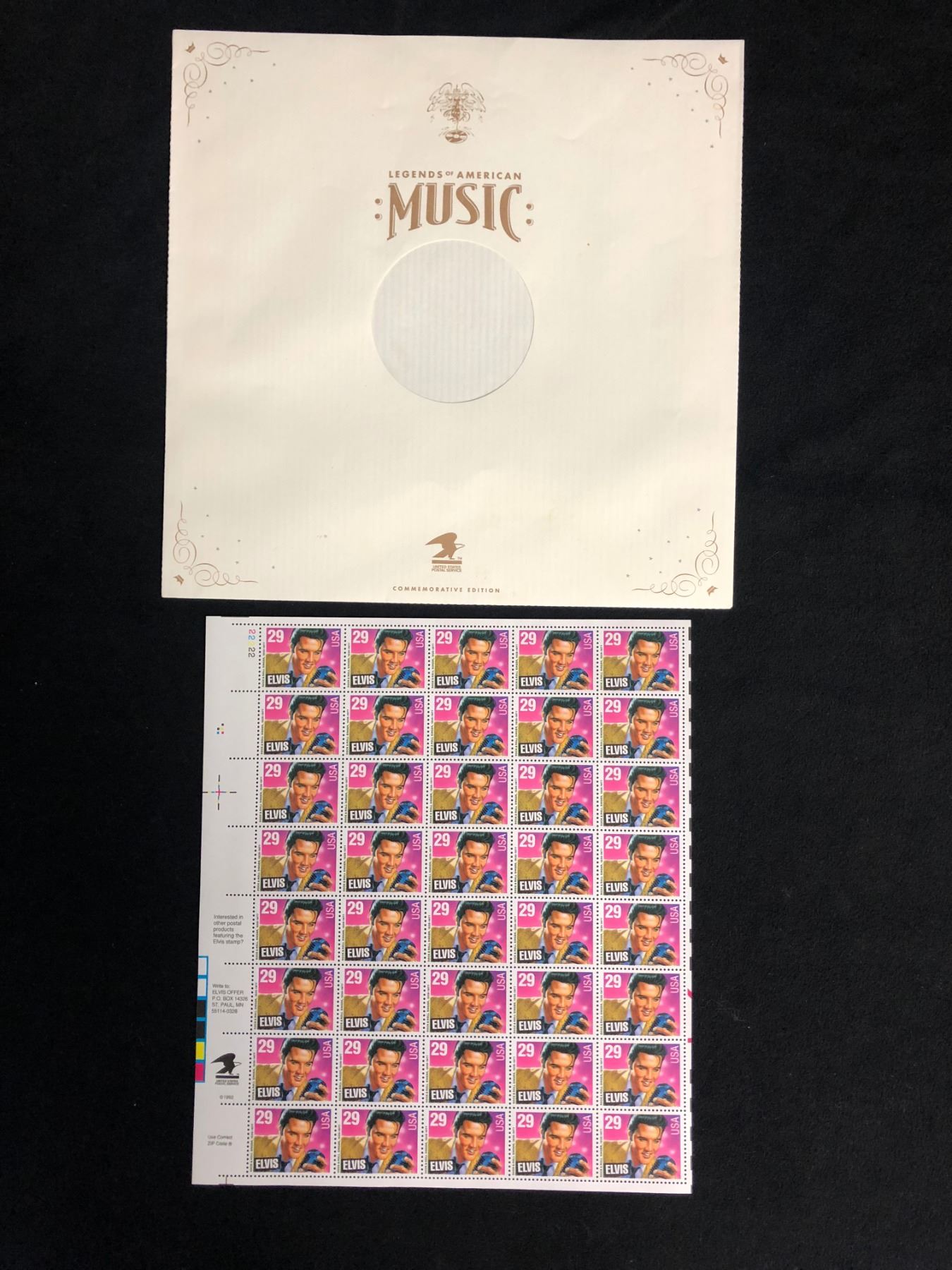 ELVIS PRESLEY UNCUT STAMPS SHEET (USA 29 CENTS)