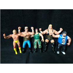 WRESTLING FIGURES LOT