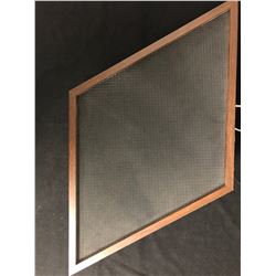 AUDIO MODULATED LIGHT