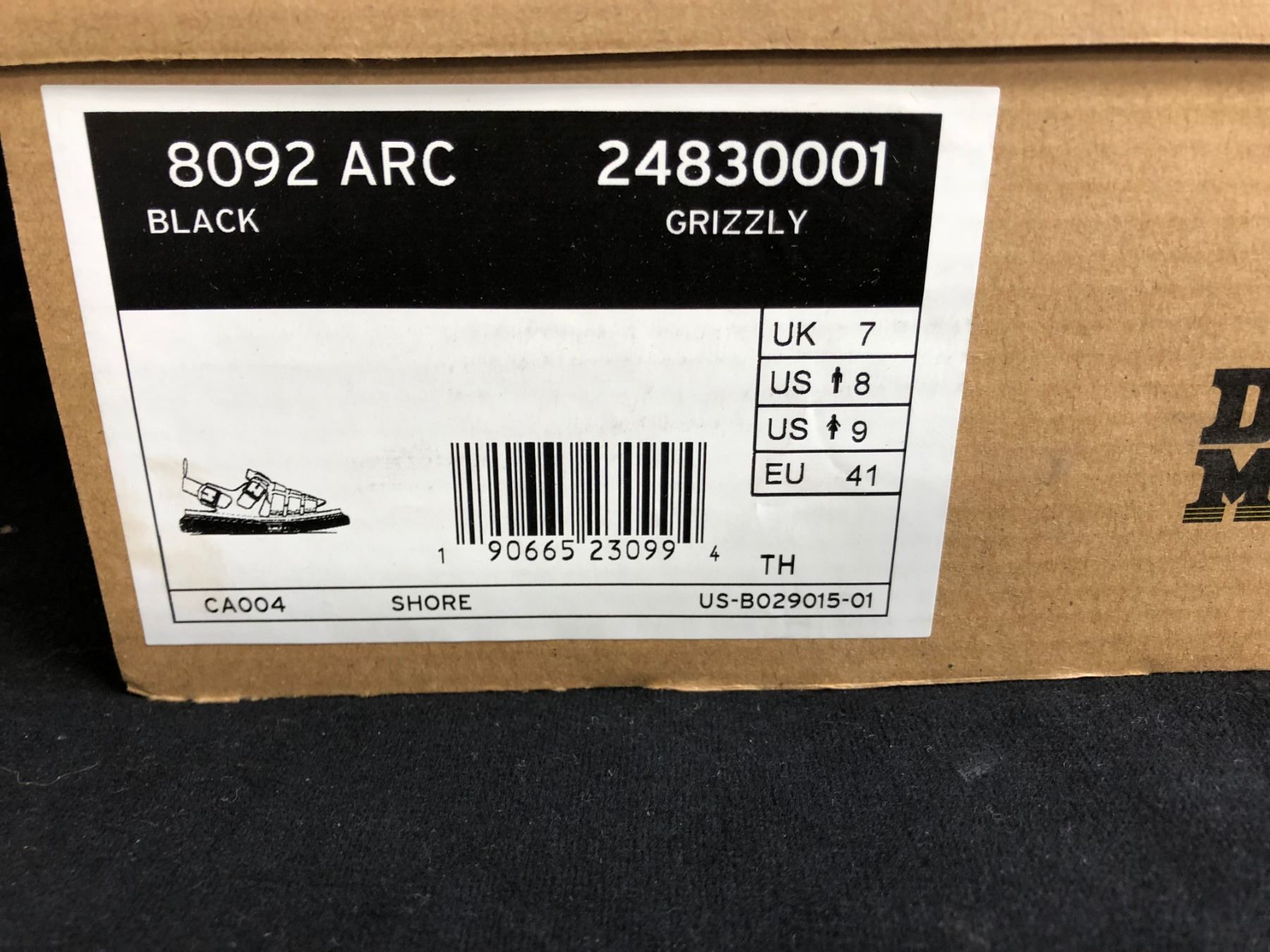 8092 archive grizzly sandals