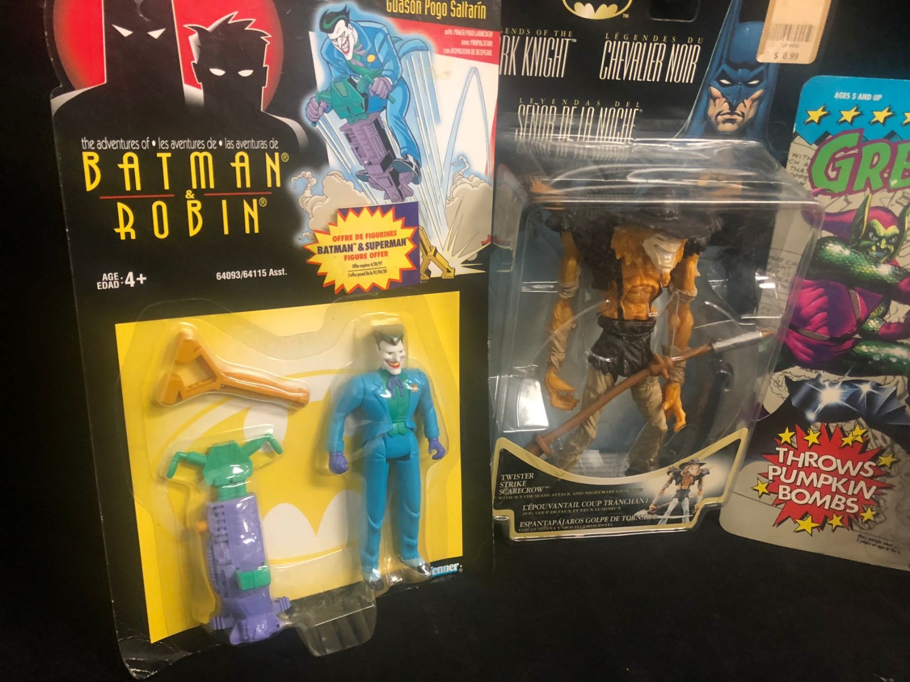 ACTION FIGURE TOY LOT (THE JOKER/ GREEN GOBLIN)