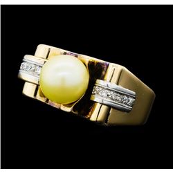 0.10 ctw Diamond and Pearl Ring - 14KT Yellow and White Gold