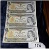 Image 1 : 3 CONSECUTIVE 1973 $1 BILLS