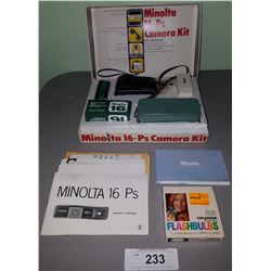 VINTAGE MINOLTA 16-PS CAMERA KIT