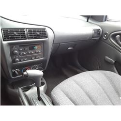 M1 --  2002 CHEVROLET CAVALIER , White , 218161  KM's