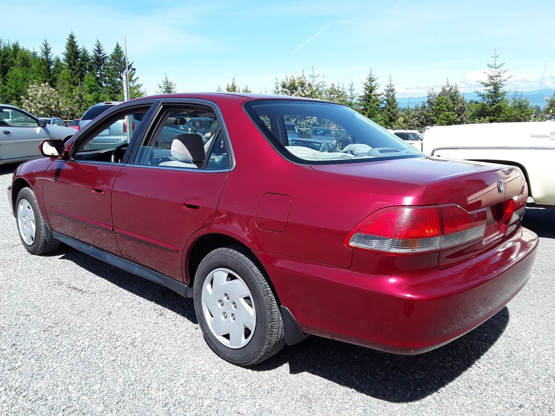C4 2001 HONDA ACCORD LX , Red , 239355 KM's