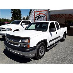G6 --  2005 CHEV SILVERADO PICKUP, WHITE, 245,837 KMS