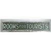 Image 1 : “ROOMS FOR TOURISTS” SIGN