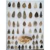 Image 1 : MISCELLANEOUS ARROWHEADS IN CASE