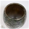 Image 4 : 54) GREEN POT UNSIGNED ATTRIBUTED TO MARY