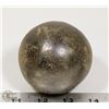 Image 2 : 74) MARY BORGSTROM GLAZED CERAMIC SPHERE