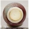 Image 4 : 13) CERAMIC VASE, RED SPECKLE GLAZE, SIGNED &