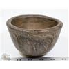 Image 2 : 63) MARY BORGSTROM PRIMITIVE STONE POLISHED POT