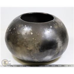 30) BLACK POT HAND POLISHED BLACK GLAZE, SIGNED