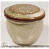 Image 1 : 24) CERAMIC POT WITH LID UNSIGNED, 5.5"X6.5".