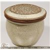 Image 2 : 24) CERAMIC POT WITH LID UNSIGNED, 5.5"X6.5".