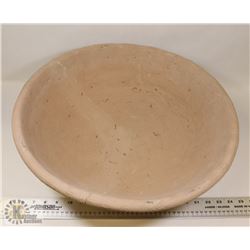 95) MARY BORGSTROM UNSIGNED LARGE CERAMIC BOWL,