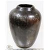 Image 3 : 58) MARY BORGSTROM BLACK POT, SIGNED,