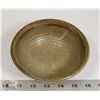 Image 2 : 23) CERAMIC BOWL STAMPED WYNARD SASKATCHEWAN,