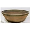 Image 1 : 89) JANO LETTS LARGE CERAMIC POT, 16"X5".