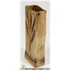 Image 2 : 38) SQUARE WHEAT VASE SIGNED MN WYNYARD SK,