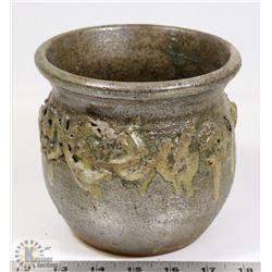 81) SIGNED CERAMIC POT WITH DETAIL