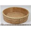 Image 1 : BIRCHBARK BASKET SIGNED ON BOTTOM DATED MAY 2015