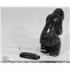 Image 3 : SOAPSTONE INUIT MAN HUNTING SEAL CARVING, 2008