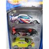 Image 2 : 2 PACKS OF HOTWHEELS GIFT PACK VEHICLES (5/PACK, 10 VEHICLES TOTAL)