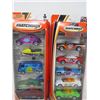 Image 1 : 2 PACKS OF MATCHBOX VEHICLES (5/PACK, 10 VEHICLES TOTAL)