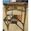 Image 3 : WICKER TABLE (NO GLASS)