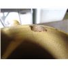 Image 3 : CROCKERY PITCHER (CRACKED)