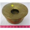 Image 1 : HEAVY BRASS ASHTRAY (CHESTER STAMPING COMPANY)