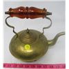 Image 1 : BRASS TEAPOT
