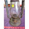 Image 2 : BARN LANTERN
