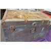 Image 2 : STEAMER TRUNK (METAL) *HAS RUST*