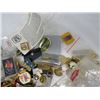 Image 8 : LOT OF PINS
